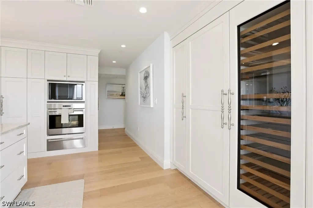 8171 Bay Colony Drive Naples FL 34108