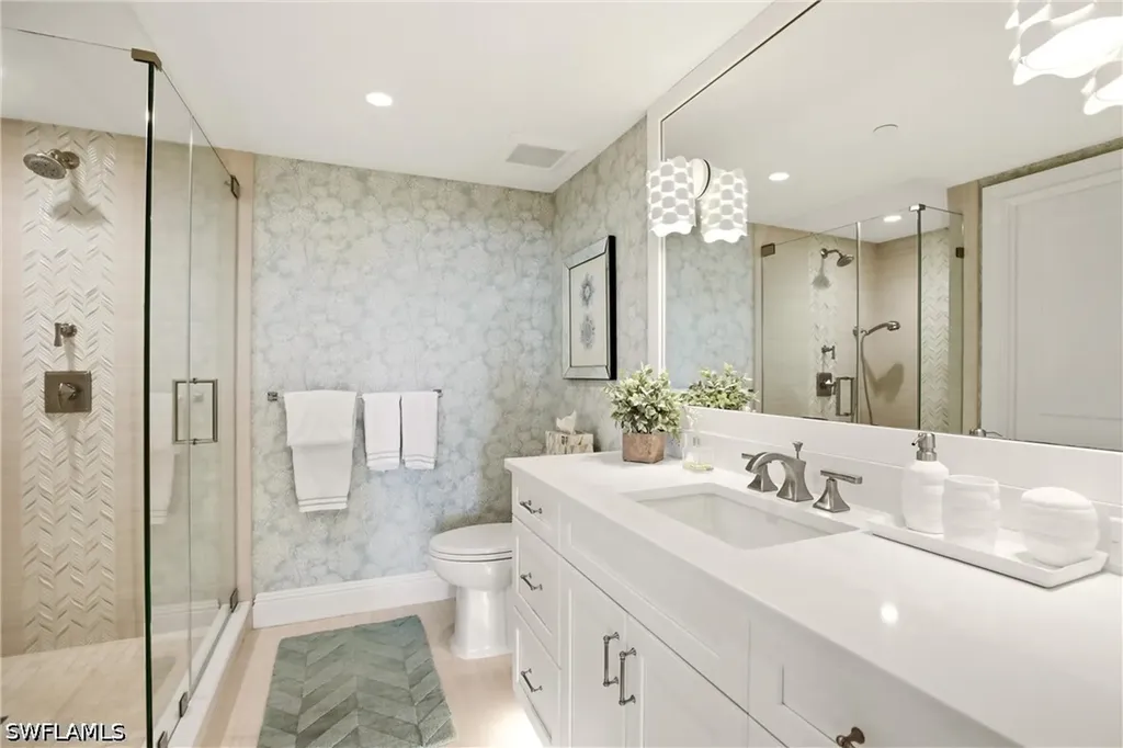 8171 Bay Colony Drive Naples FL 34108