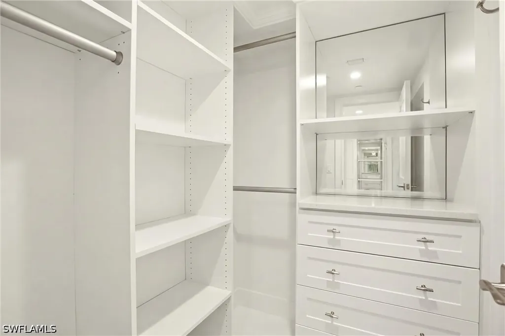 8171 Bay Colony Drive Naples FL 34108
