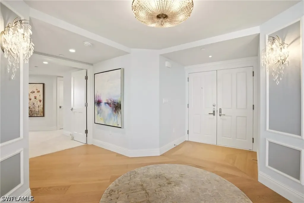 8171 Bay Colony Drive Naples FL 34108