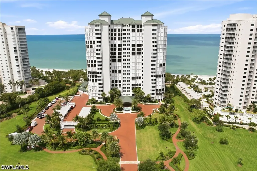 8171 Bay Colony Drive Naples FL 34108