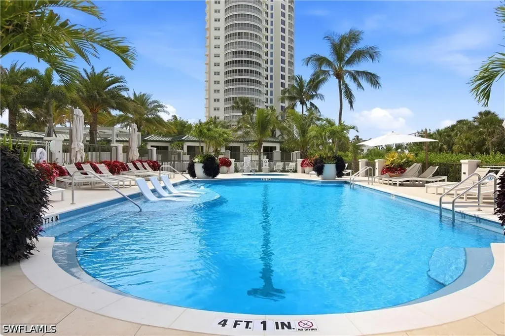 8171 Bay Colony Drive Naples FL 34108