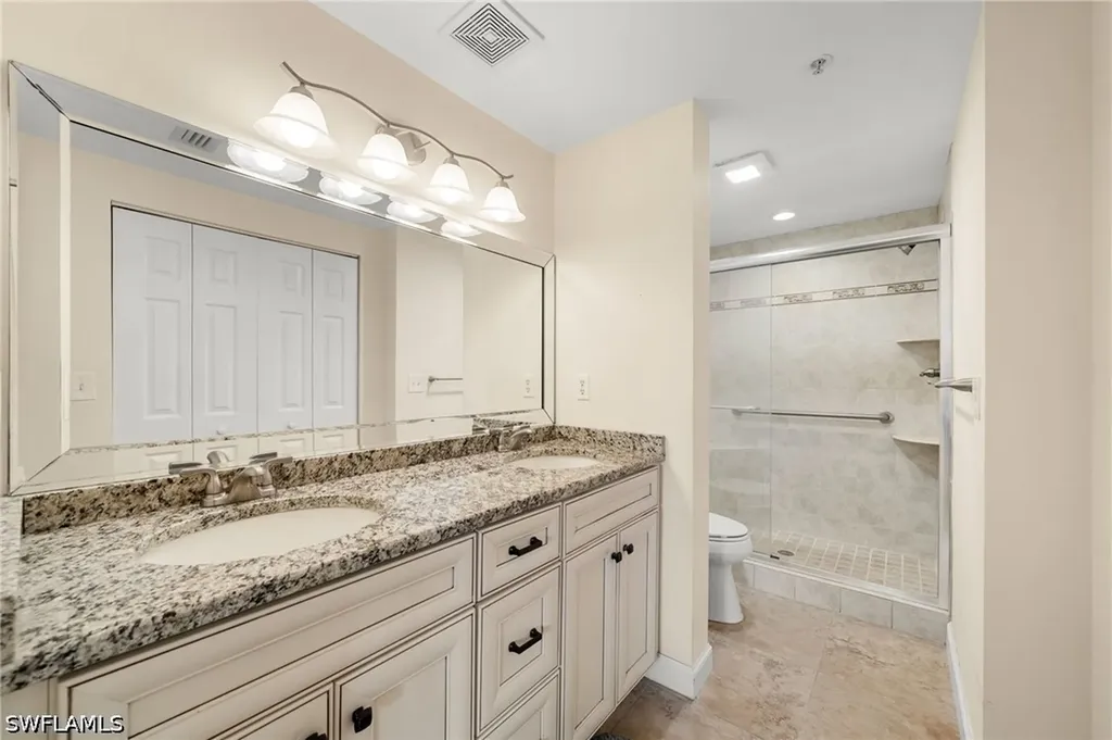 5045 Cedar Springs Drive Naples FL 34110