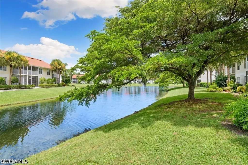 5045 Cedar Springs Drive Naples FL 34110