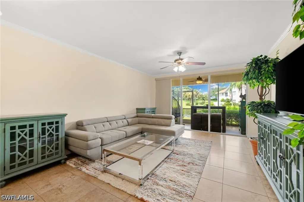 5045 Cedar Springs Drive Naples FL 34110