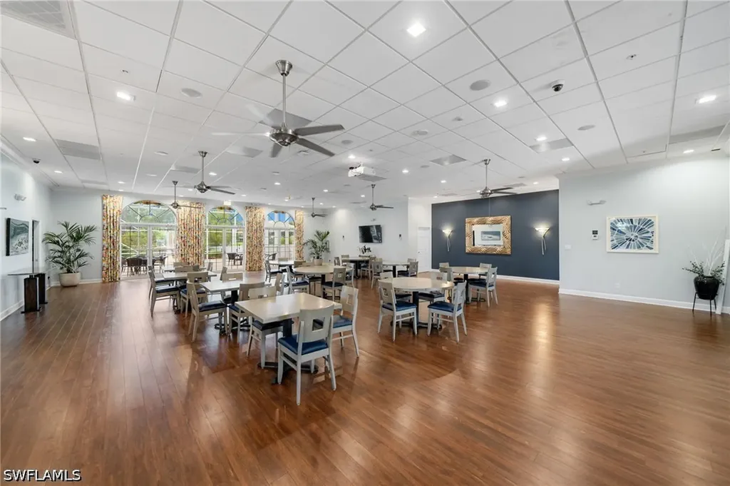5045 Cedar Springs Drive Naples FL 34110