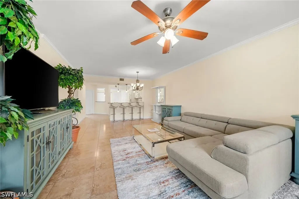 5045 Cedar Springs Drive Naples FL 34110