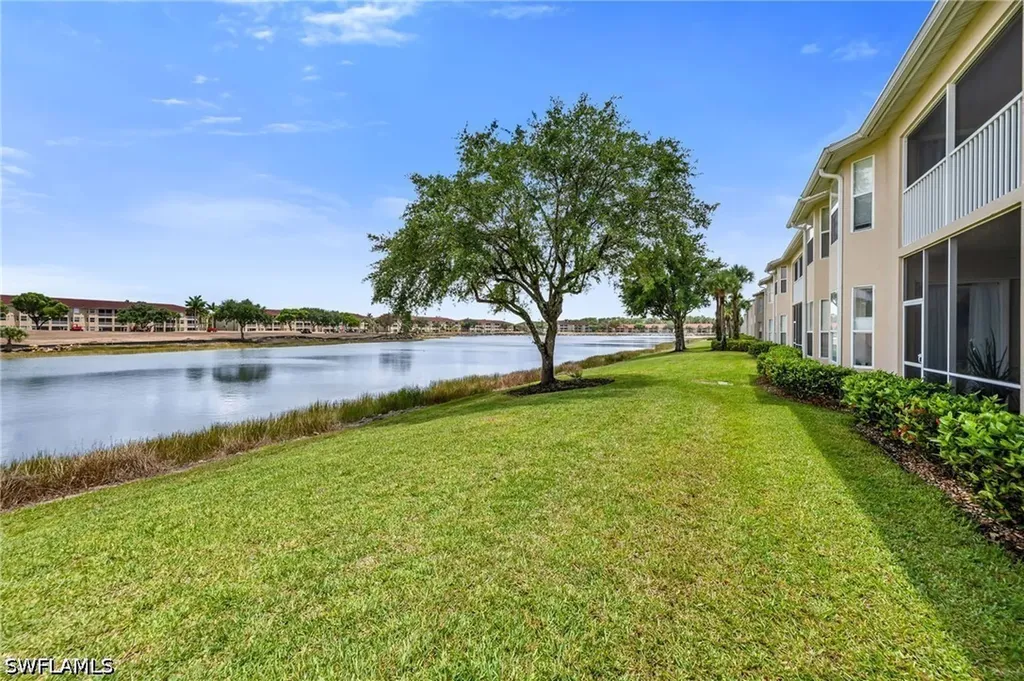 2860 Cypress Trace Circle Naples FL 34119