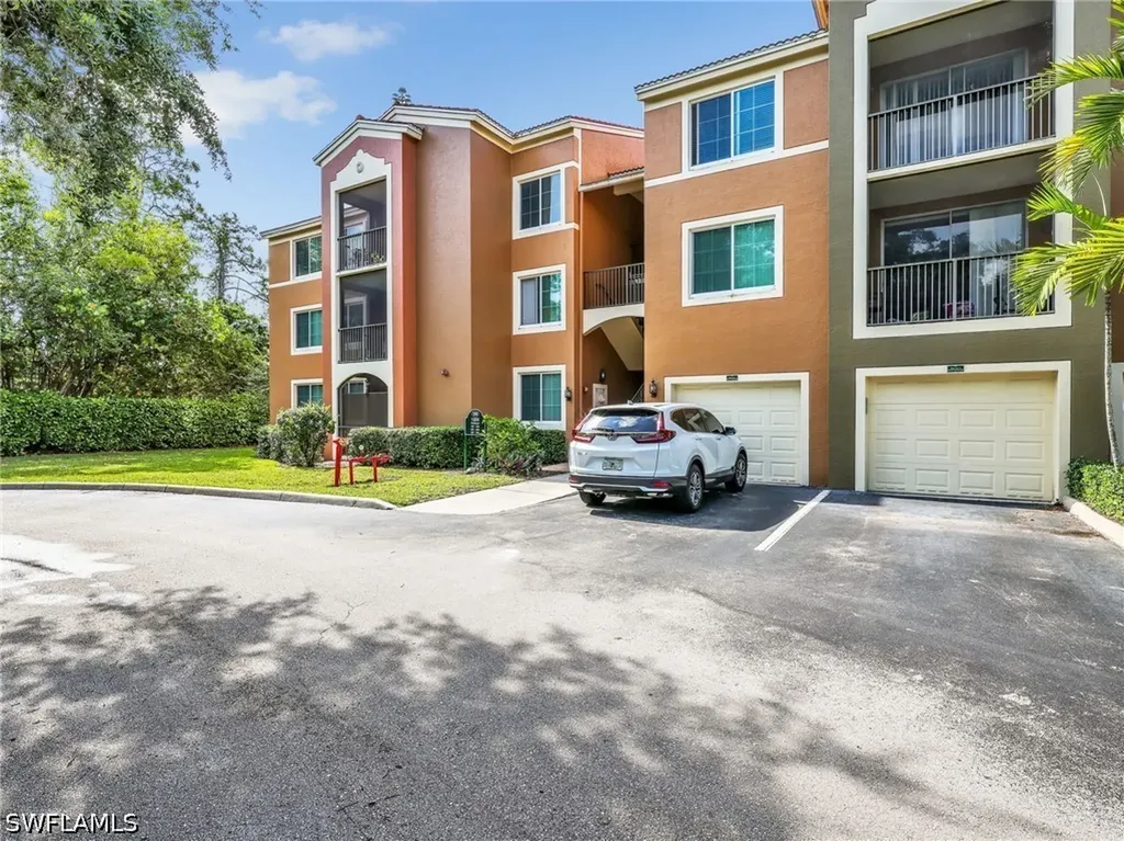 1205 Reserve Way Naples FL 34105
