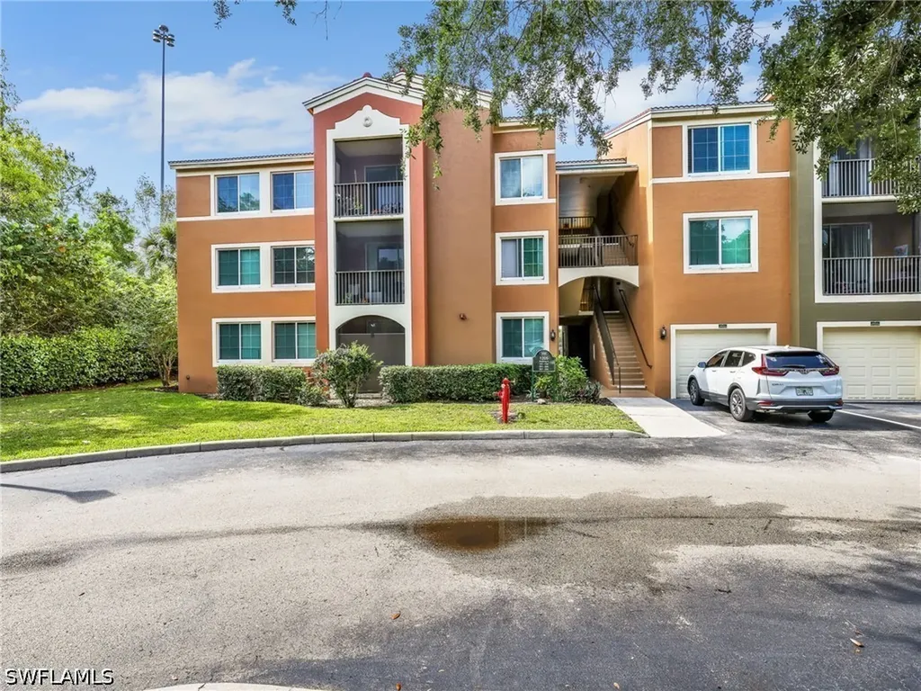 1205 Reserve Way Naples FL 34105