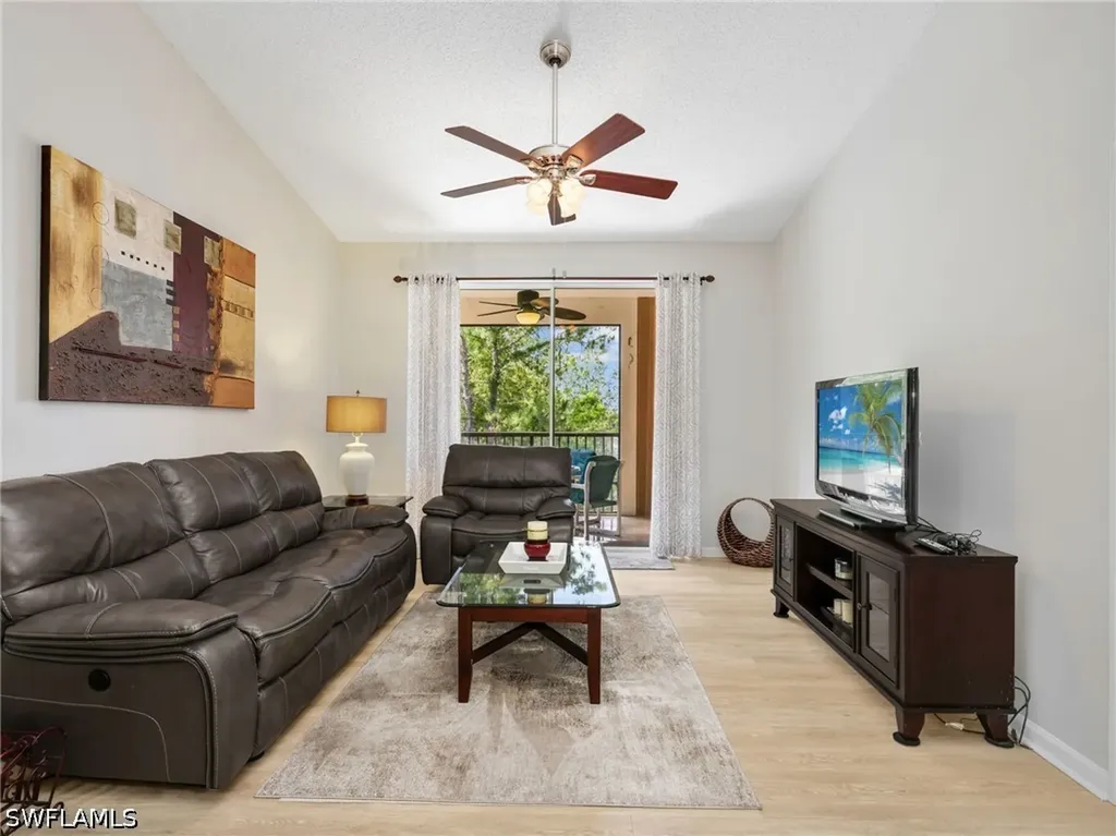 1205 Reserve Way Naples FL 34105