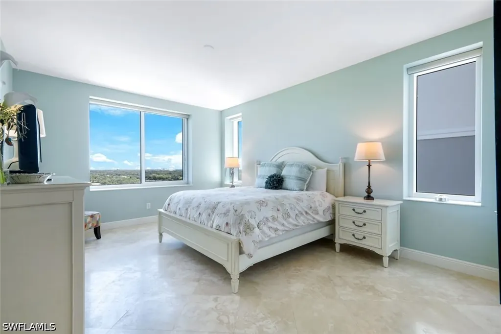 265 Indies Way Naples FL 34110