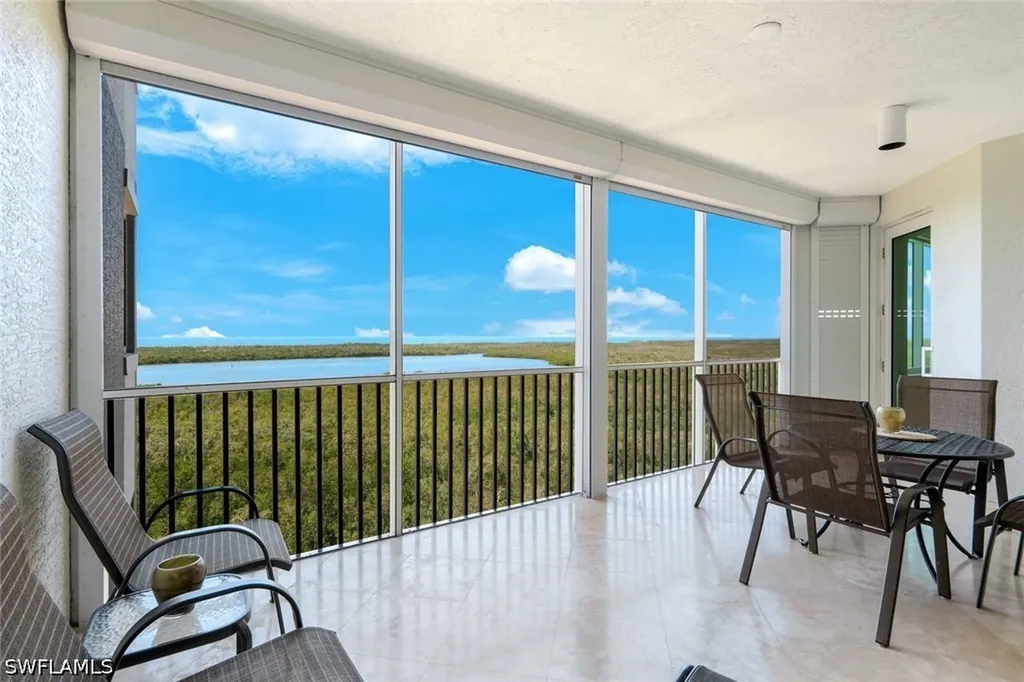 265 Indies Way Naples FL 34110