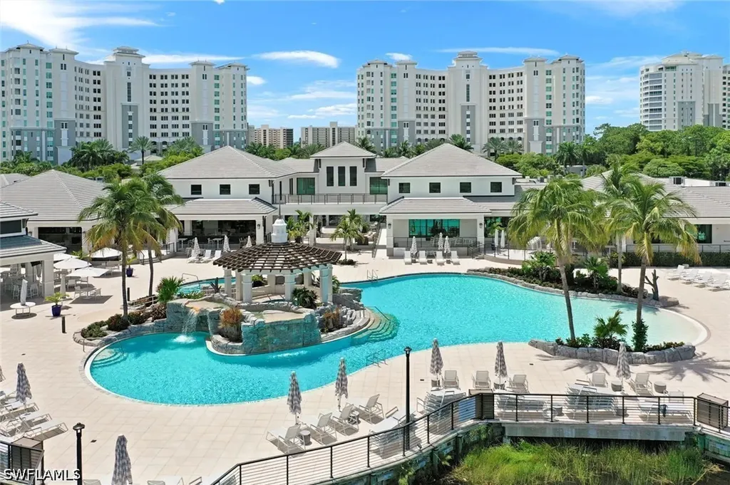 265 Indies Way Naples FL 34110