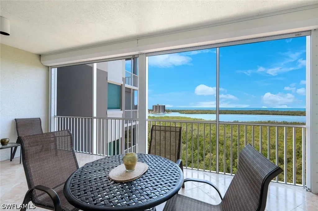 265 Indies Way Naples FL 34110