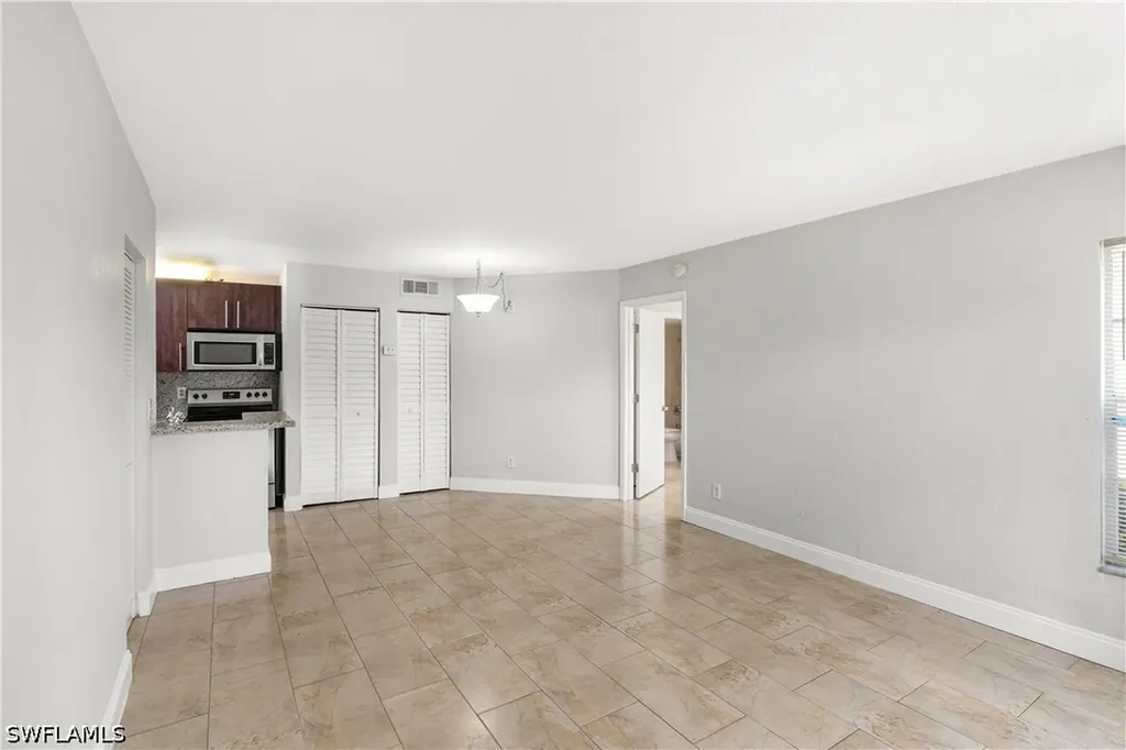 116 Santa Clara Drive Naples FL 34104
