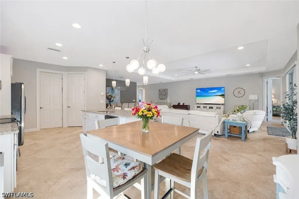 3161 Royal Gardens Avenue Fort Myers FL 33916