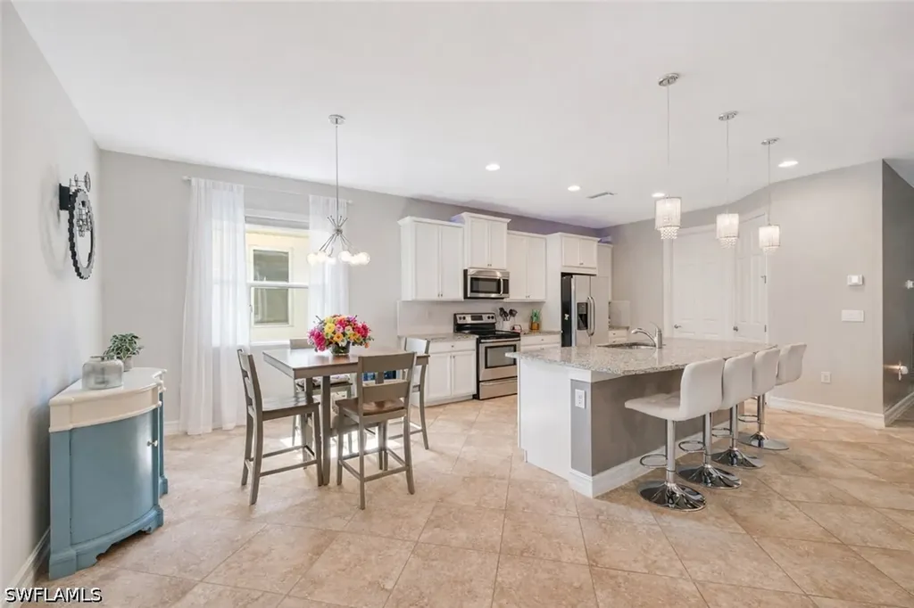 3161 Royal Gardens Avenue Fort Myers FL 33916
