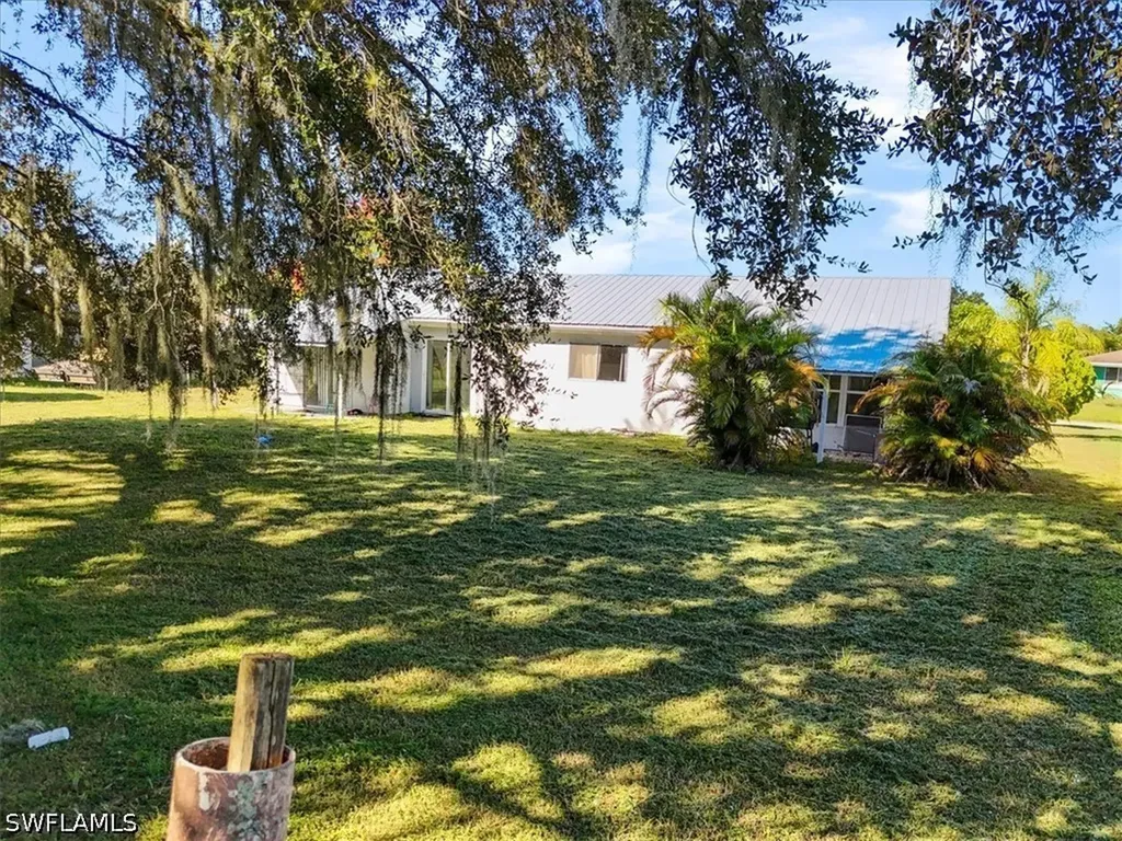 4077 S Edgewater Circle Labelle FL 33935
