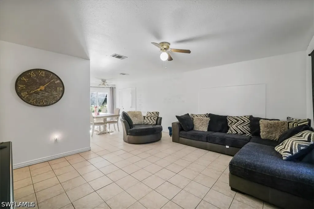 4077 S Edgewater Circle Labelle FL 33935