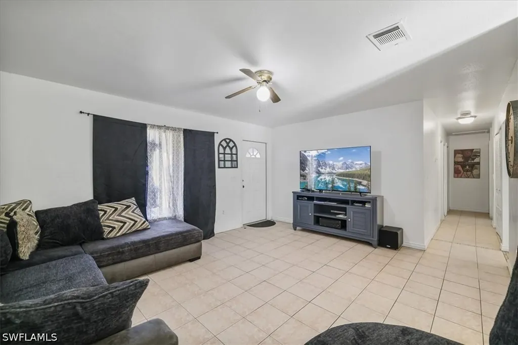 4077 S Edgewater Circle Labelle FL 33935