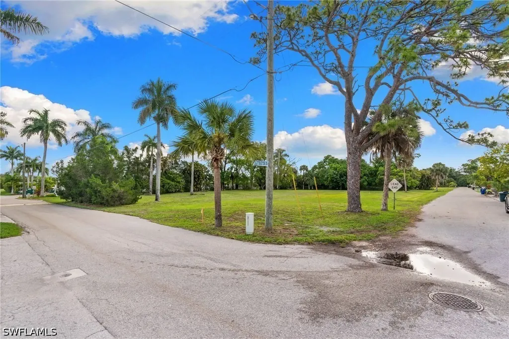 27801 Meadowlark Lane Bonita Springs FL 34134