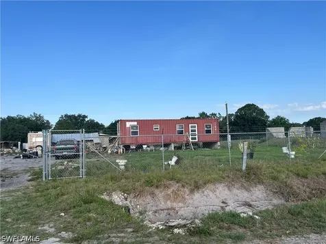 765 N Olivo Street Clewiston FL 33440