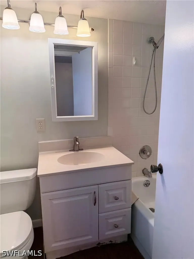 1440 Green Valley Circle Naples FL 34104