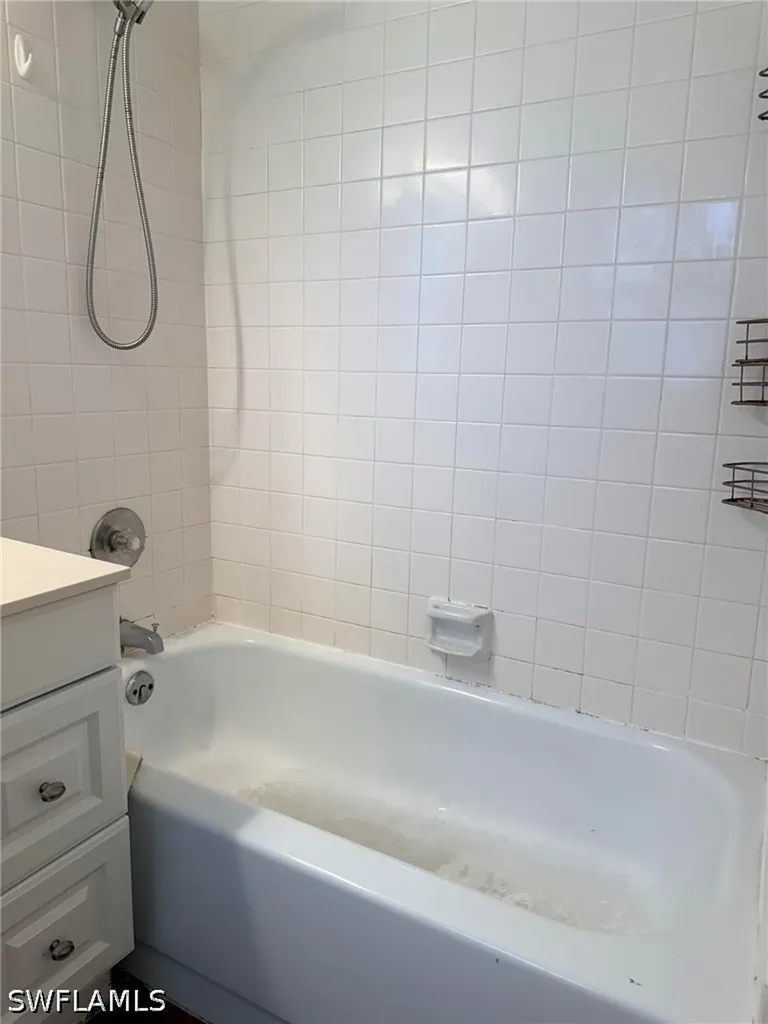 1440 Green Valley Circle Naples FL 34104