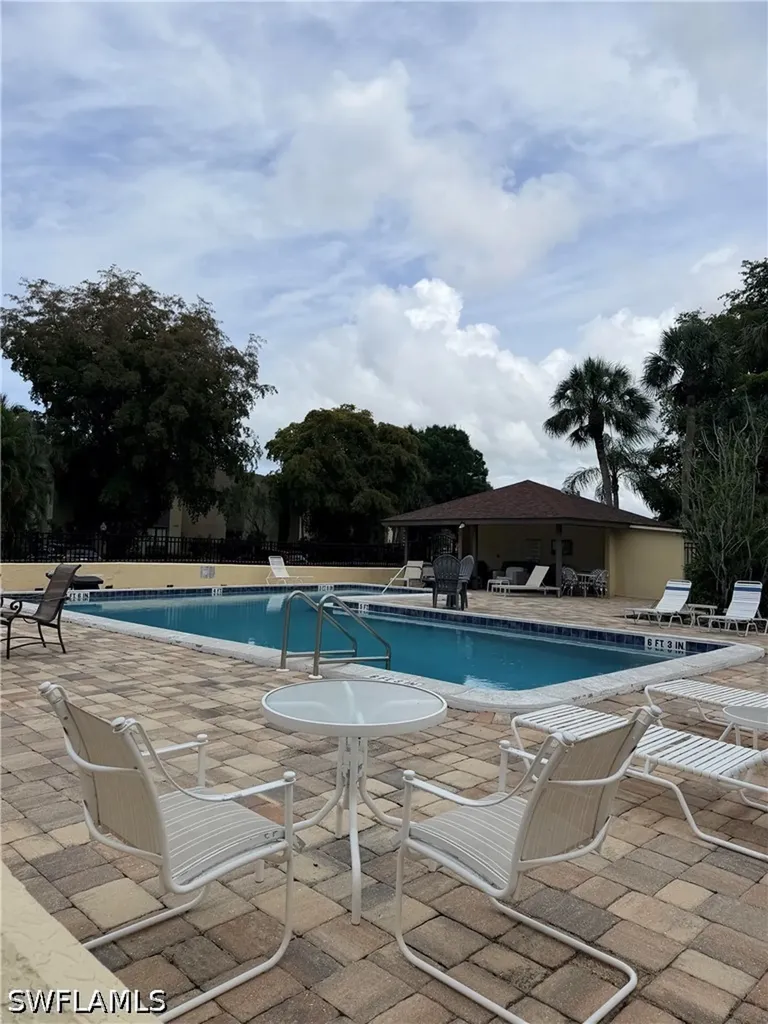 1440 Green Valley Circle Naples FL 34104