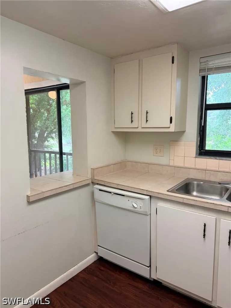 1440 Green Valley Circle Naples FL 34104