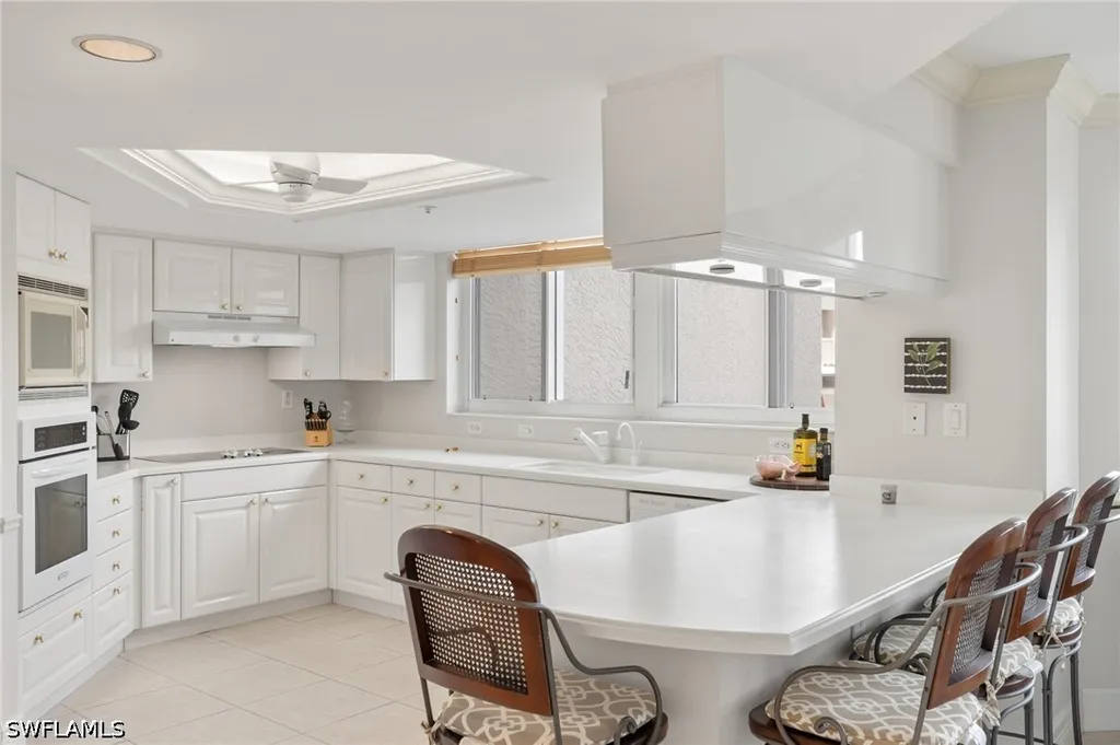 6849 Grenadier Boulevard Naples FL 34108