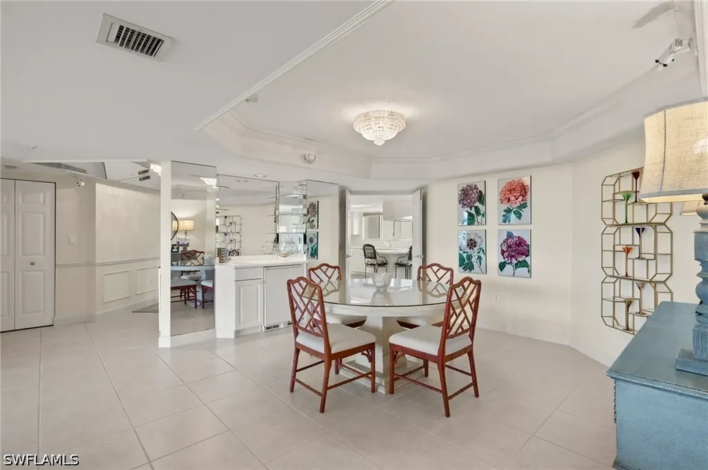 6849 Grenadier Boulevard Naples FL 34108