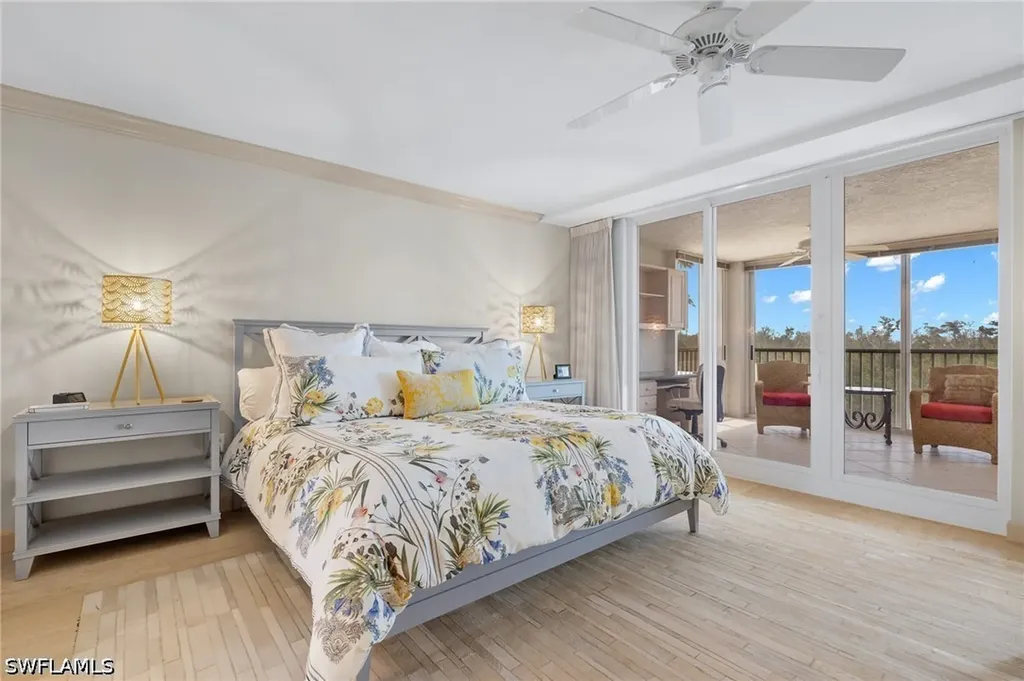 6849 Grenadier Boulevard Naples FL 34108