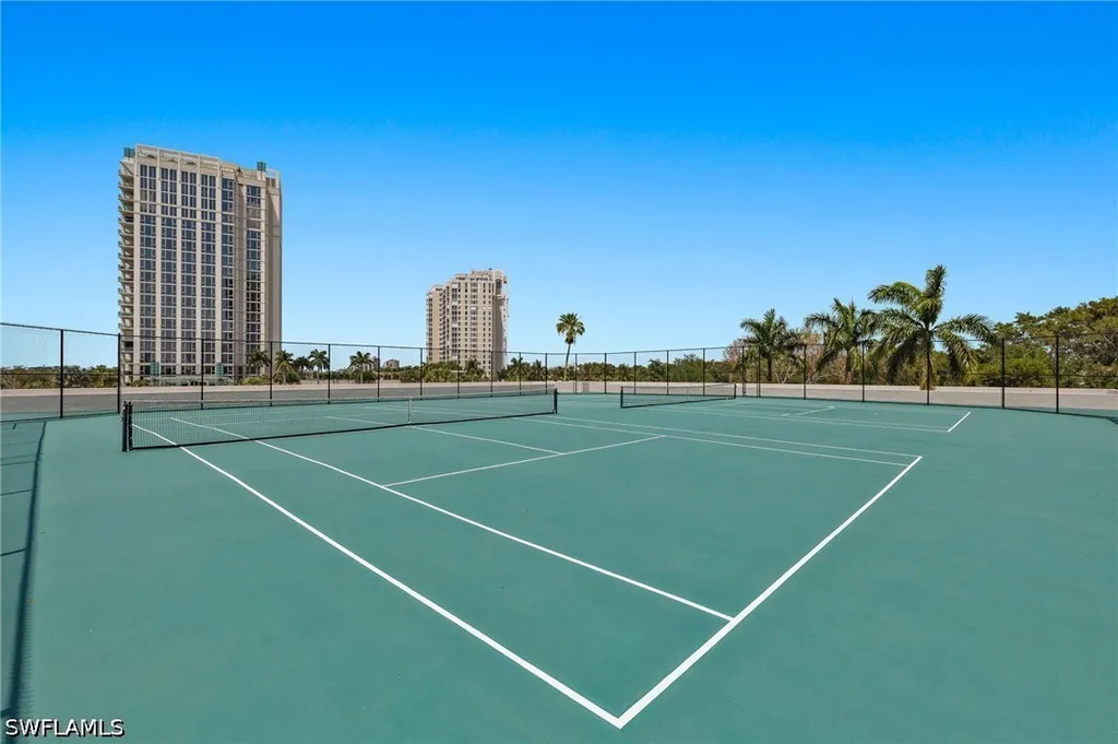 6849 Grenadier Boulevard Naples FL 34108