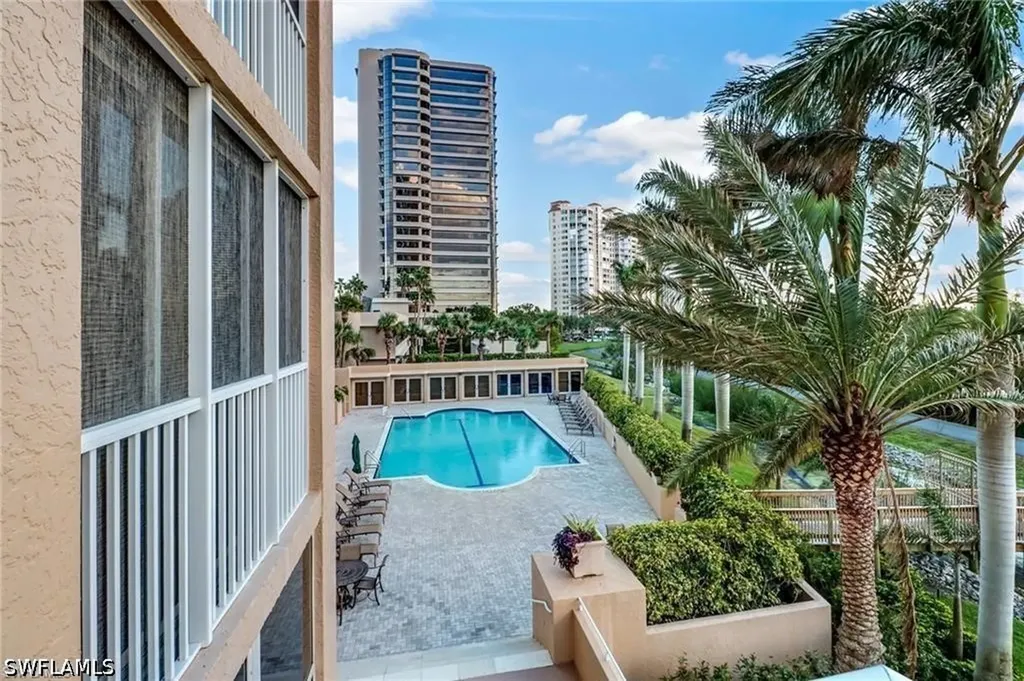 6849 Grenadier Boulevard Naples FL 34108