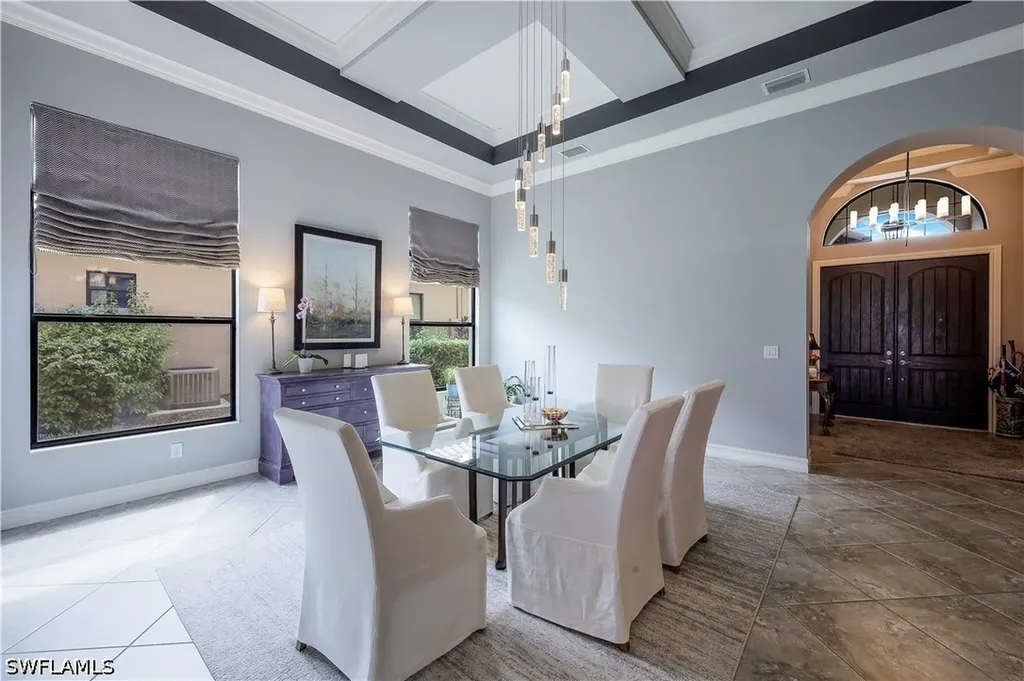 7546 Lantana Circle Naples FL 34119