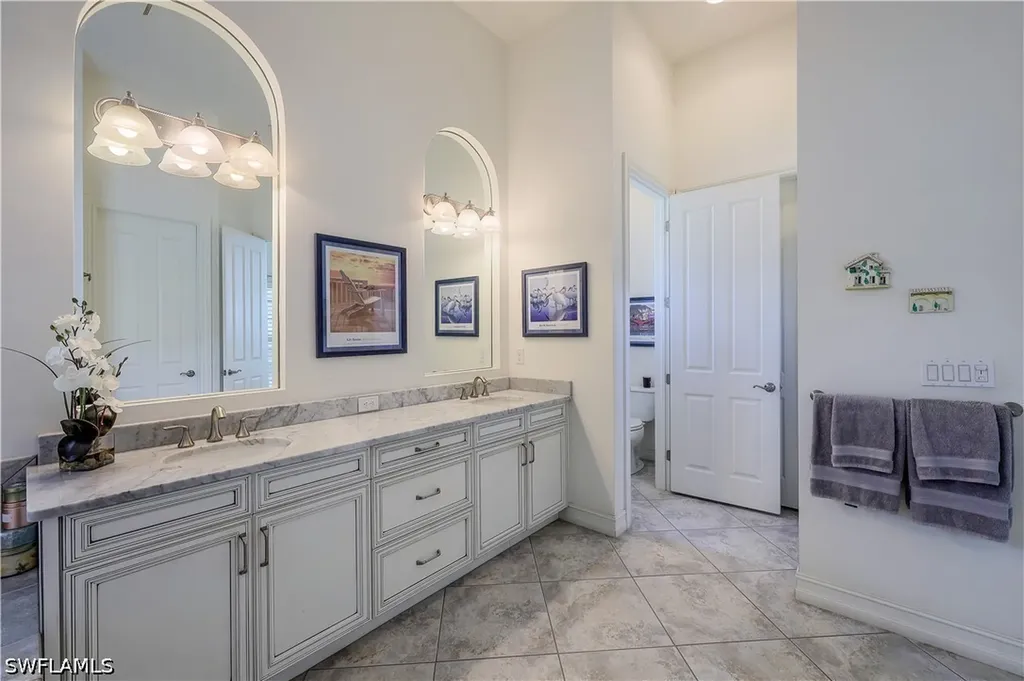 7546 Lantana Circle Naples FL 34119