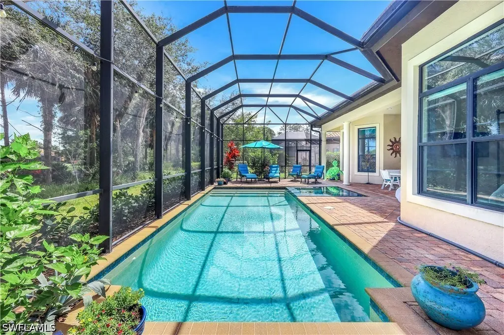7546 Lantana Circle Naples FL 34119