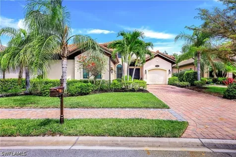 7546 Lantana Circle Naples FL 34119