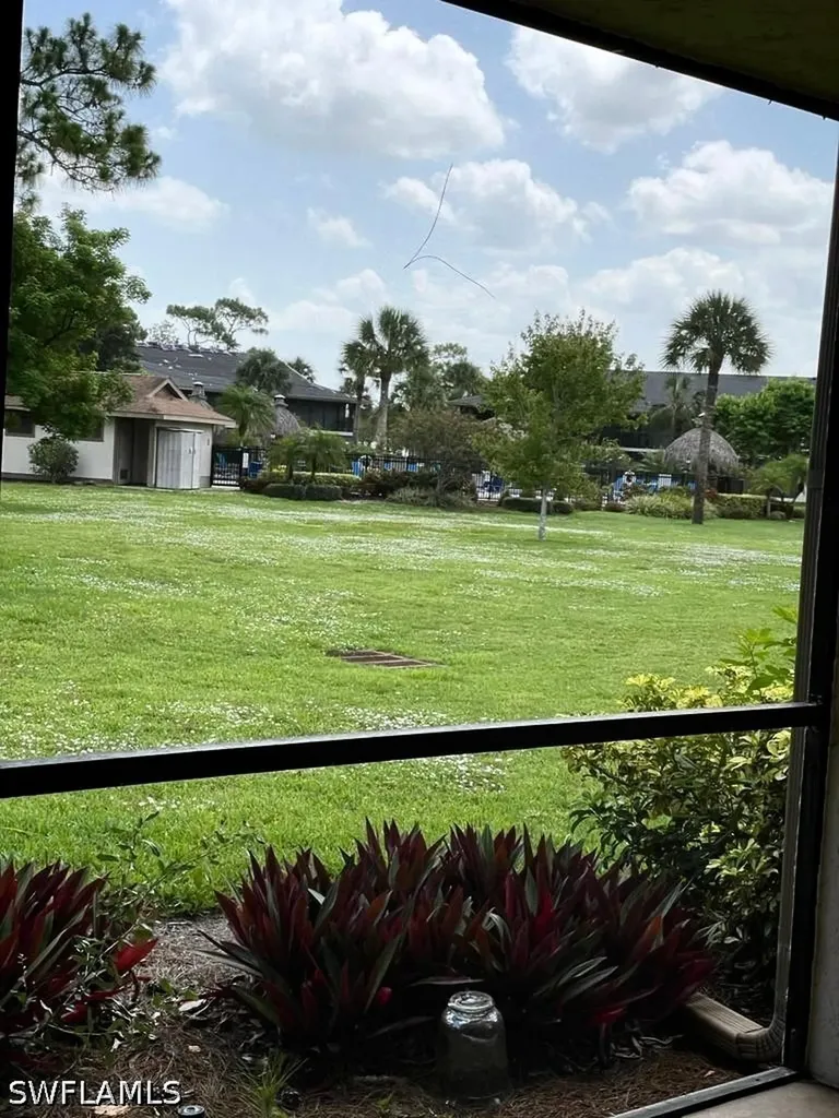 1220 Commonwealth Circle Naples FL 34116
