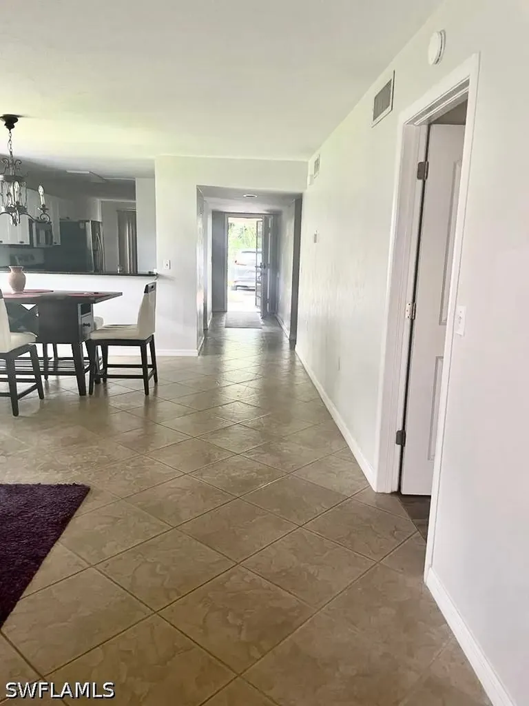 1220 Commonwealth Circle Naples FL 34116