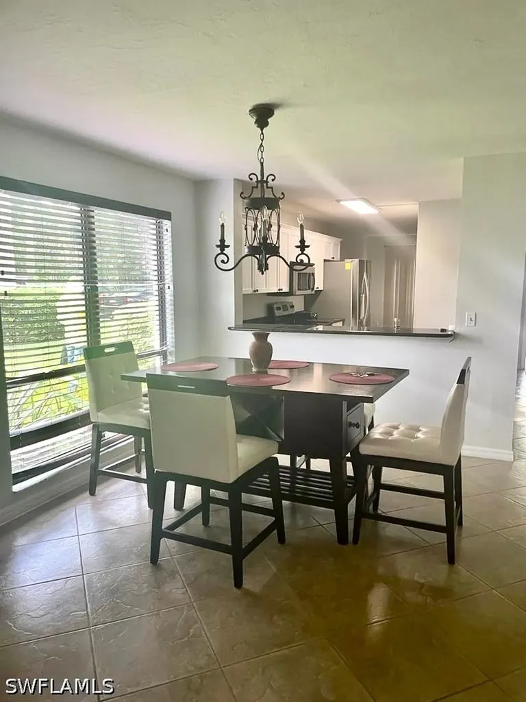 1220 Commonwealth Circle Naples FL 34116