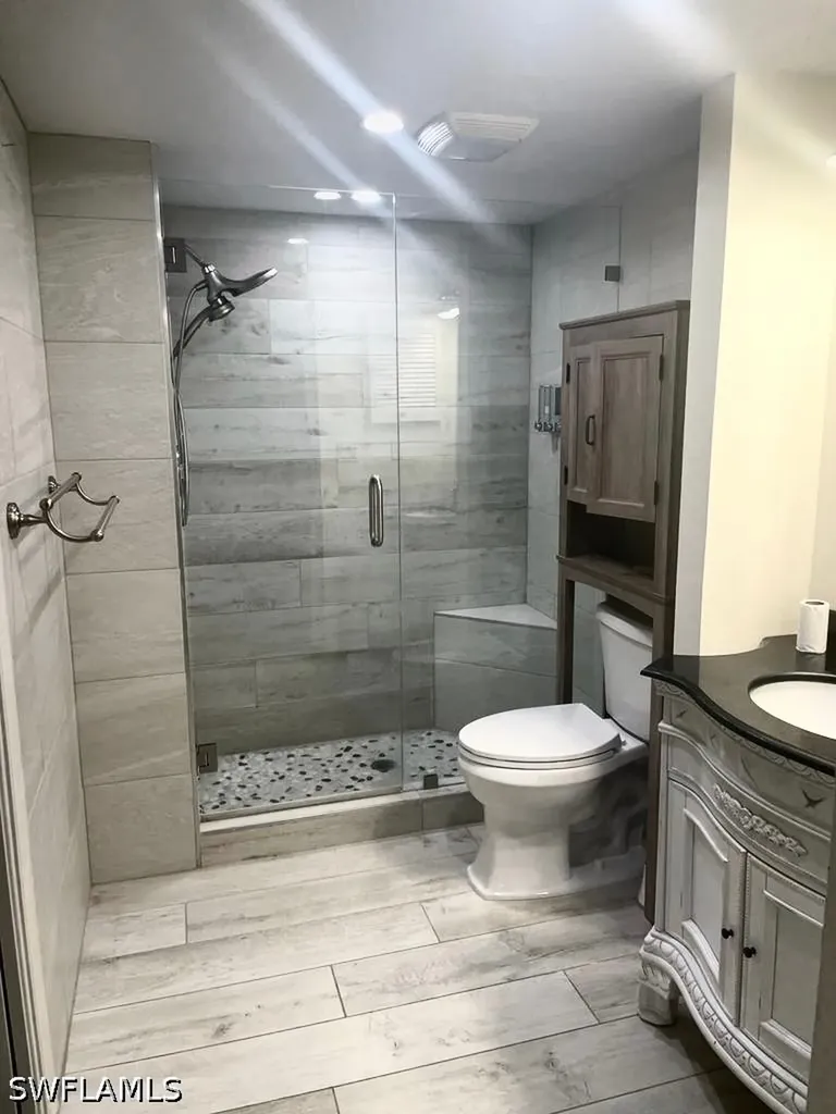 1220 Commonwealth Circle Naples FL 34116