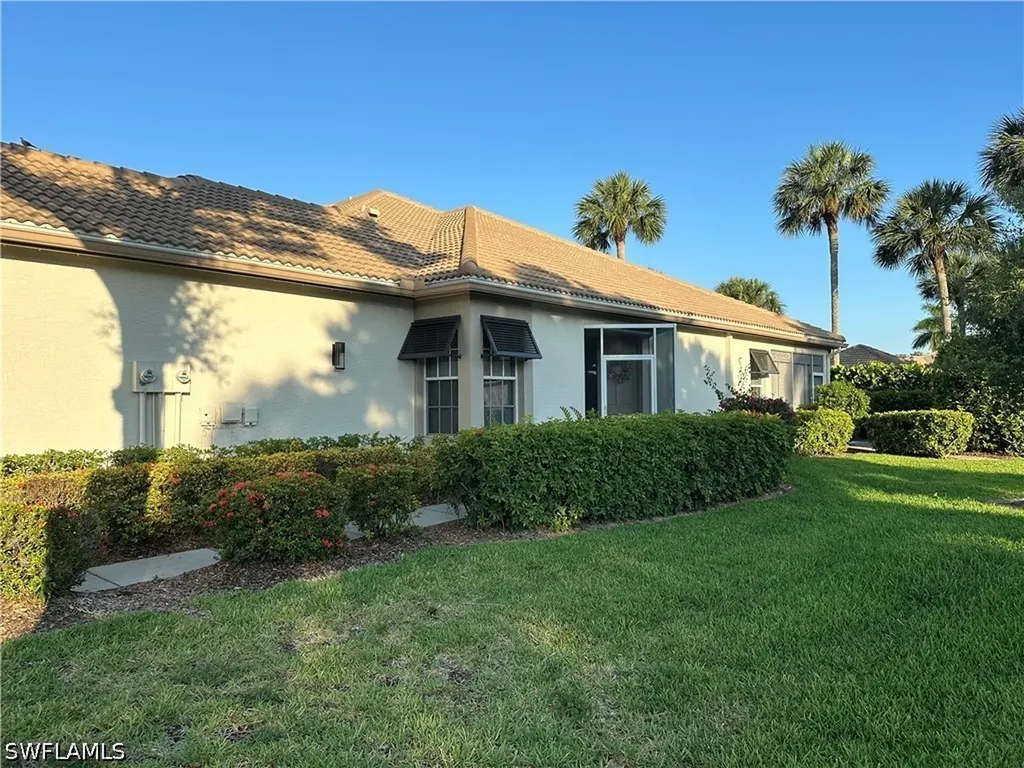 8564 Fairway Bend Estero FL 33967