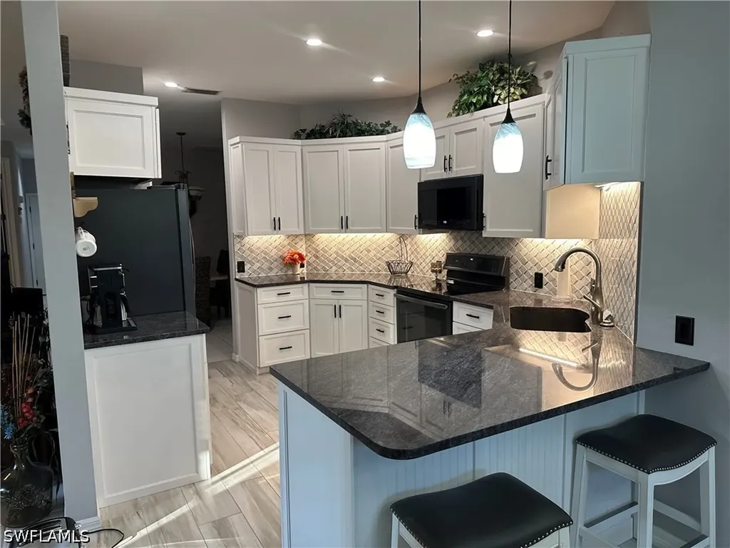 8564 Fairway Bend Estero FL 33967