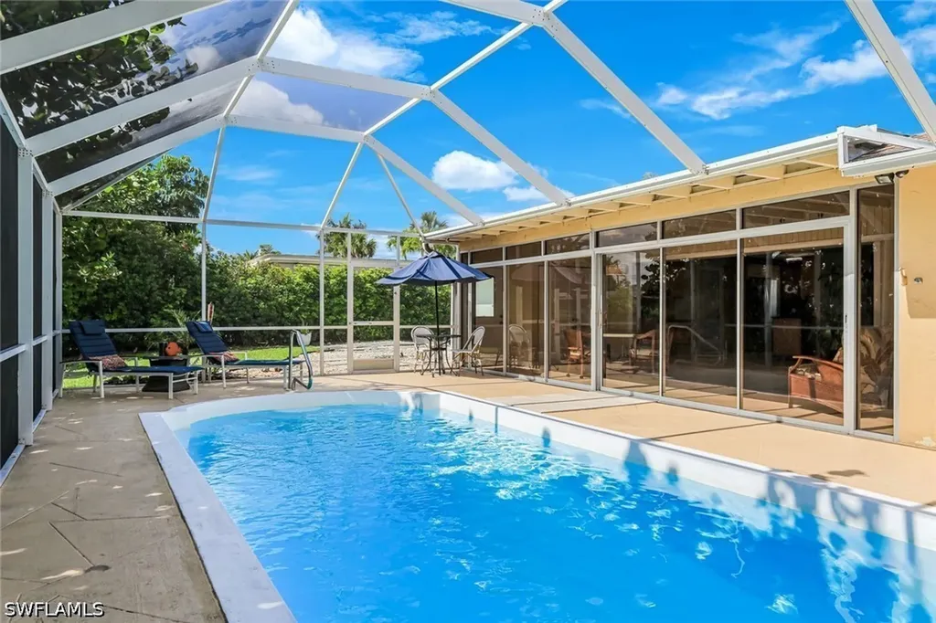 27061 Homewood Drive Bonita Springs FL 34135