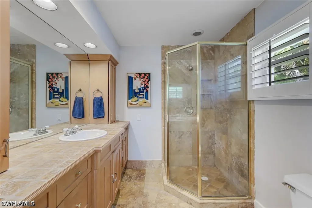 27061 Homewood Drive Bonita Springs FL 34135