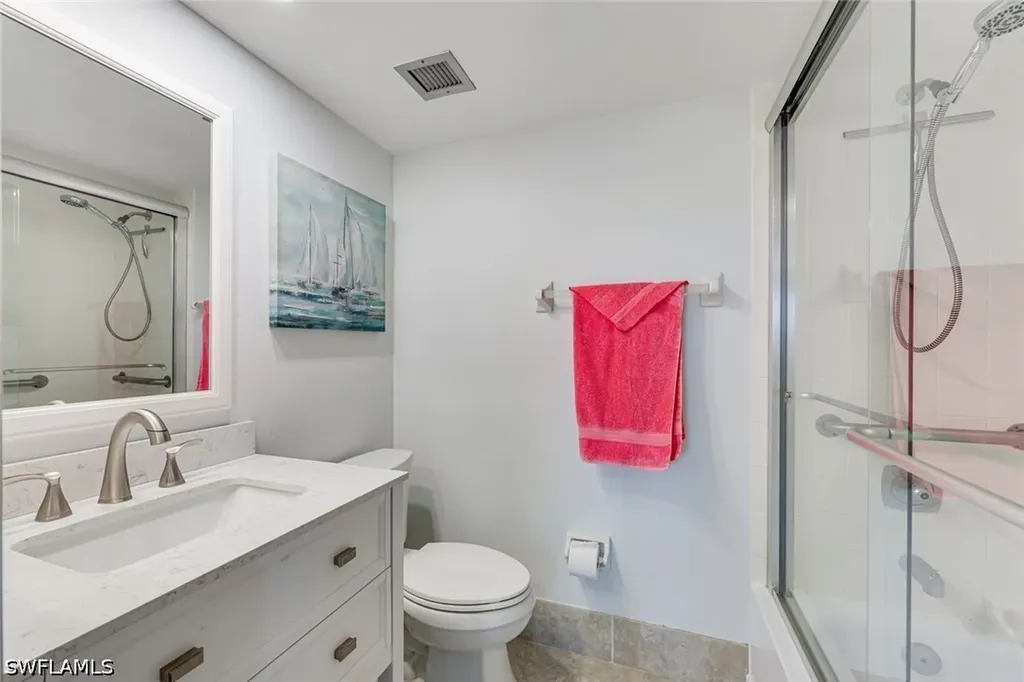 29 High Point Circle E Naples FL 34103
