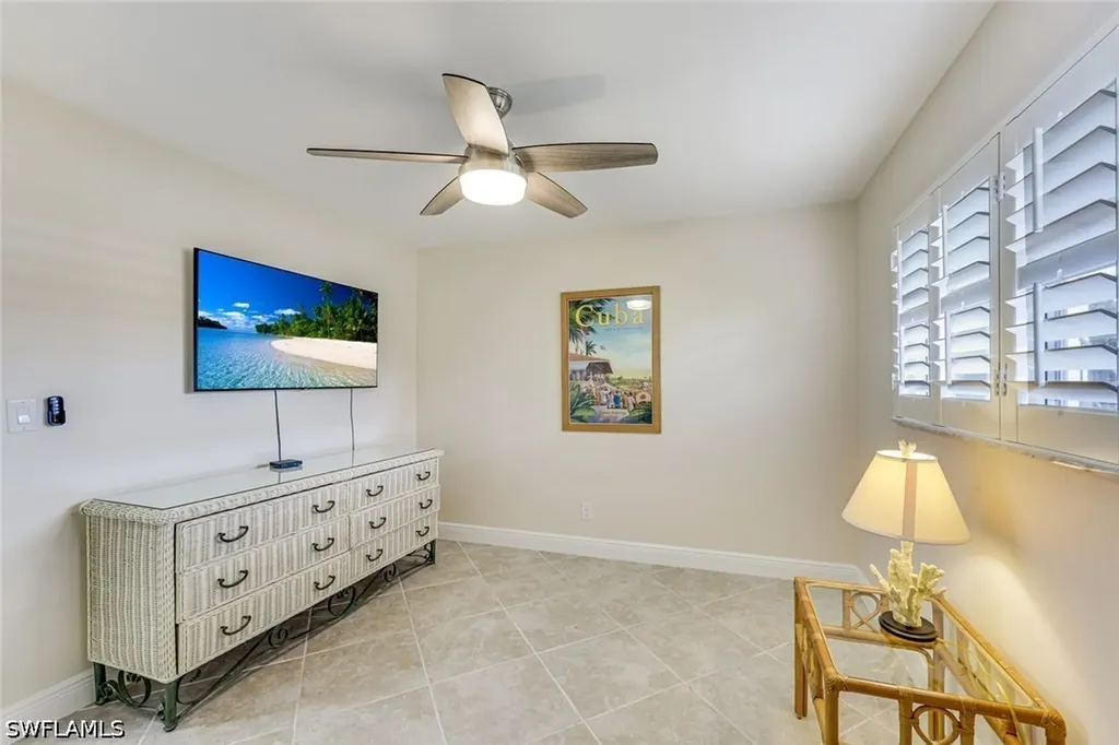 29 High Point Circle E Naples FL 34103